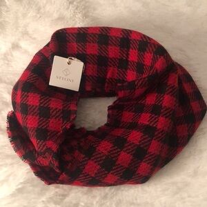 Buffalo Plaid / Gingham Red & Black Eternity Scarf 🧣 NWT ❤️🖤❤️ Christmas